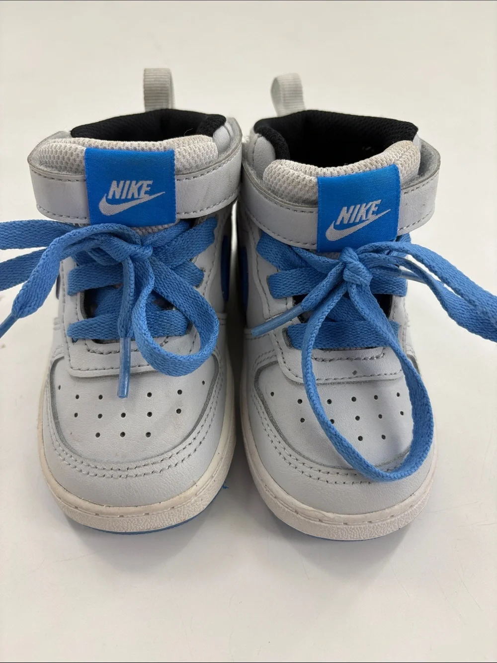 Nike Court Borough Mid 2 toddler sneakers in grey/white/blue. 7C
